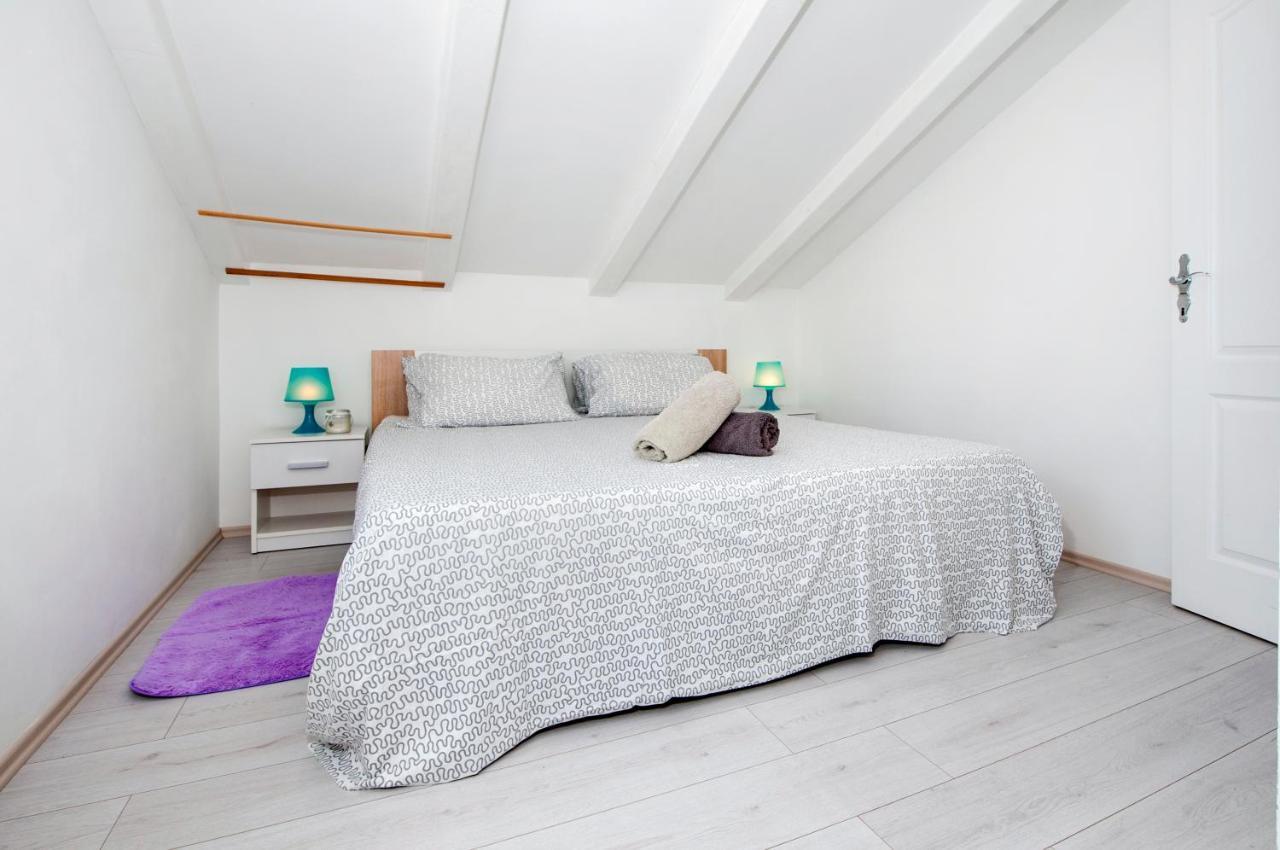 Camelia Apartament
